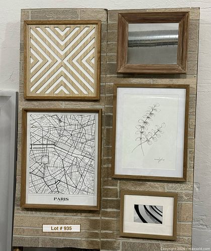 Lot #935 (1 of 4)