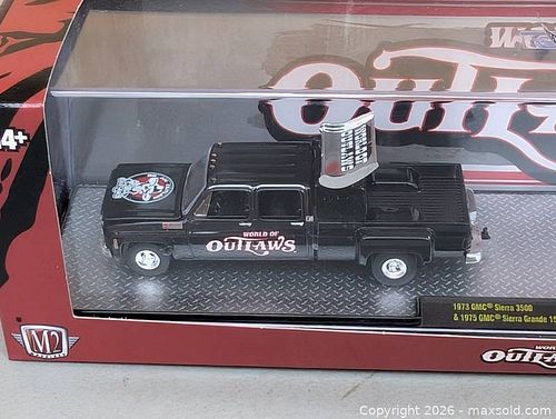 Lot #62 (1 of 13)