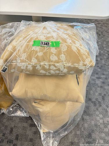 Lot #1347 (1 of 2)
