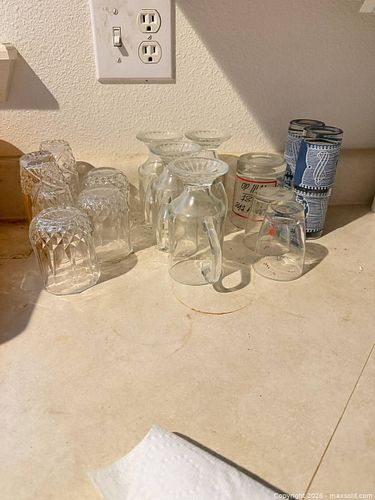 Lot #325 (1 of 10)