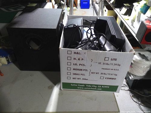 computer speakers (1 of 3)