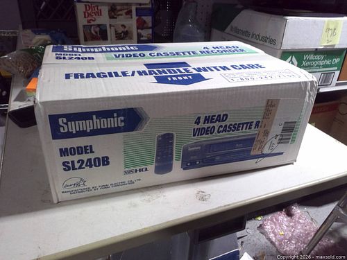 symphonic vcr  (1 of 4)