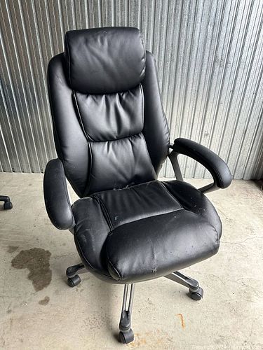 Lot #19 (1 of 3)