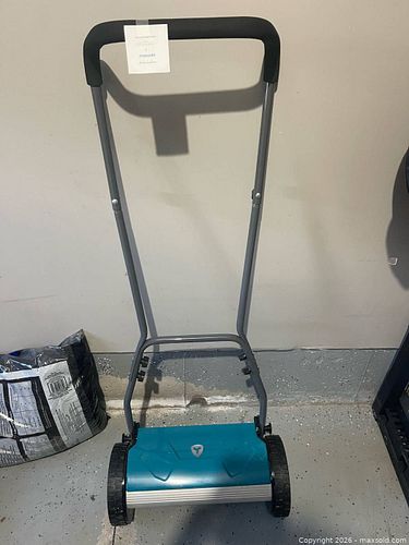 Lot #5 (1 of 6)