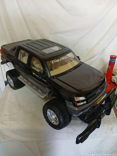 Lot #79 (1 of 9)