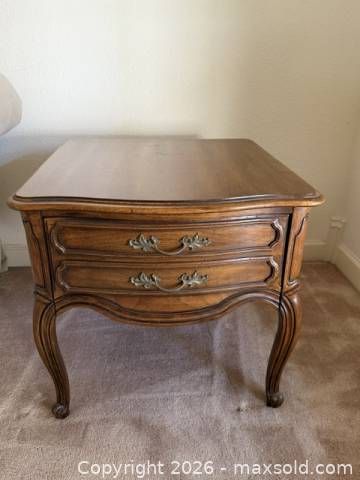 Lot #528 (1 of 4)