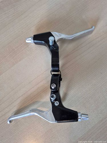 Pair of New Bike Brake Levers (1 of 3)