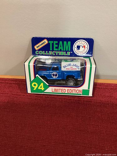 Lot #165 (1 of 5)