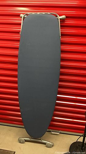 Lot #116 (1 of 4)