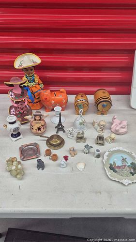 Lot #39 (1 of 14)