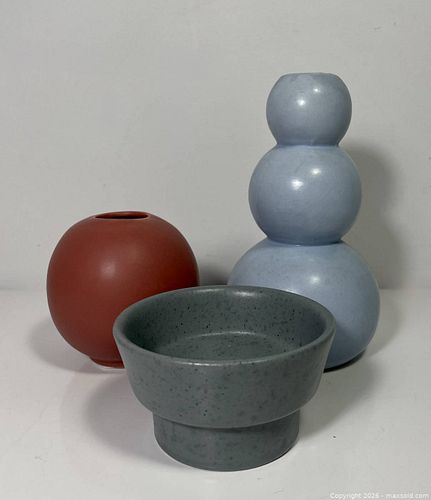 Lot #52 (1 of 12)