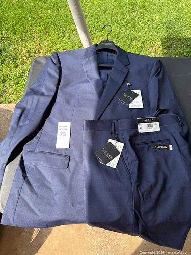 Lot #75 (1 of 7)