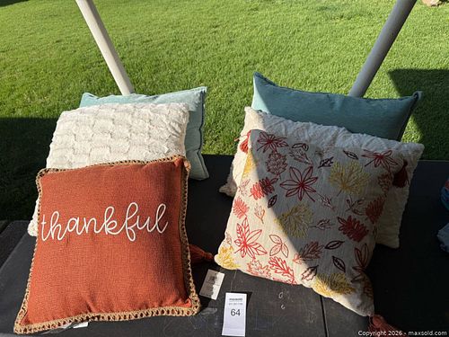 Lot #64 (1 of 7)