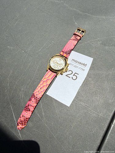 Lot #25 (1 of 7)