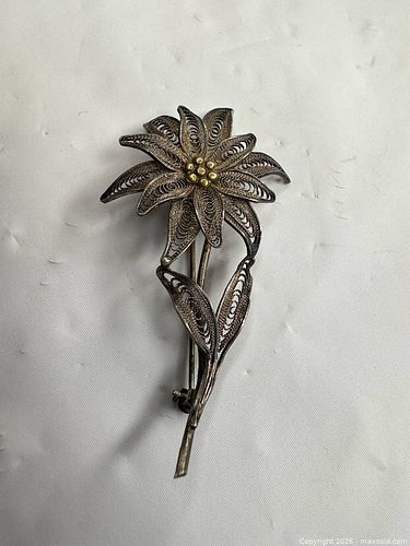 Lot #158 (1 of 4)