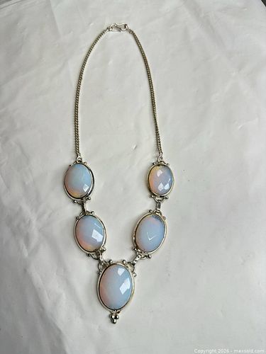 Lot #106 (1 of 5)