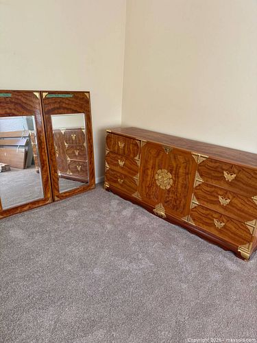 Lot #309 (1 of 9)