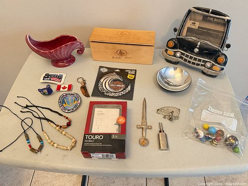 Lot #61 (1 of 13)
