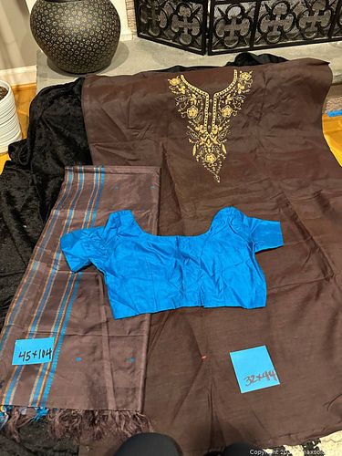 Lot #56 (1 of 8)