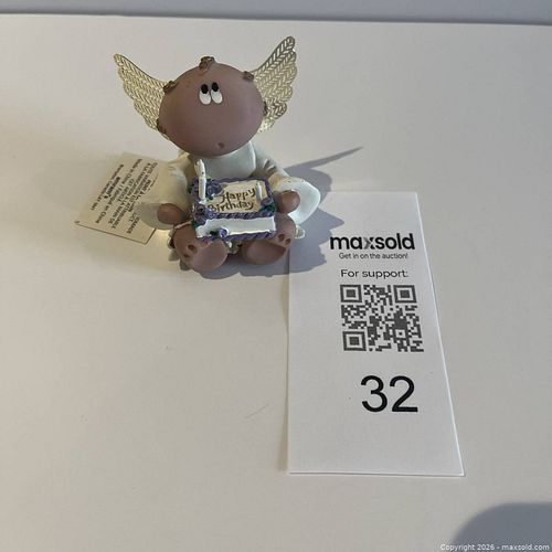 Lot #32 (1 of 8)