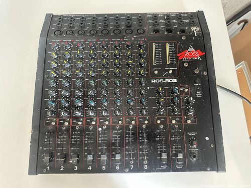 Lot #40 (1 of 4)