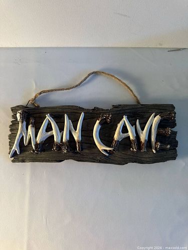 Lot #33 (1 of 4)