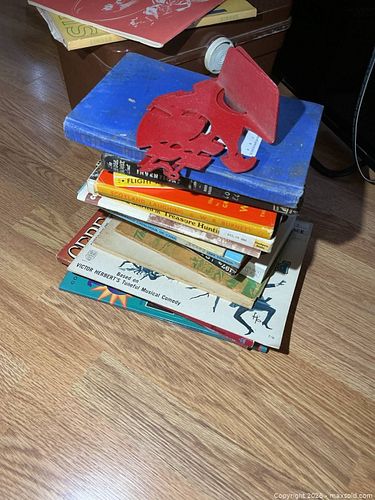 Collectors Reference Books A (1 of 16)