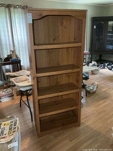 Lot #353 (1 of 6)