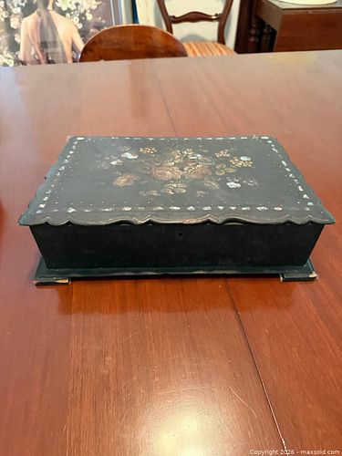 Lot #9 (1 of 7)