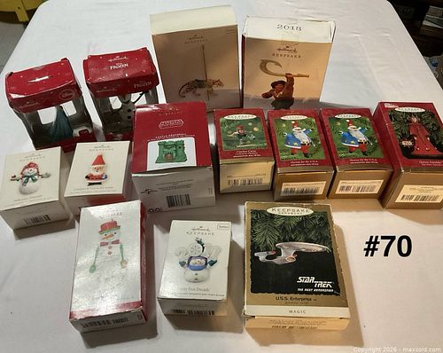 Lot #70 (1 of 11)
