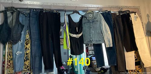 Lot #140 (1 of 12)
