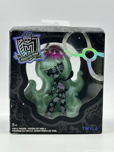 Lot #45 (1 of 7)