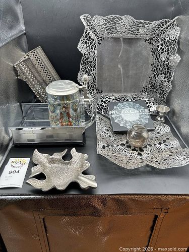 Lot #11 (1 of 12)