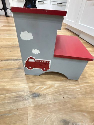 Lot #26 (1 of 5)