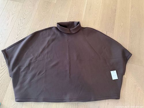 Lot #20 (1 of 3)