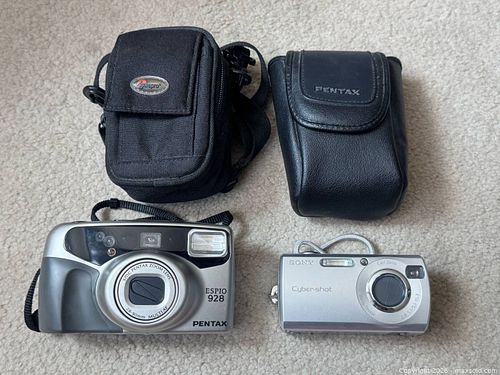 Compact Cameras: Pentax Espio 928 and Sony Cyber-Shot (1 of 17)