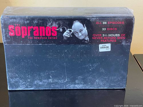Lot #297 (1 of 4)