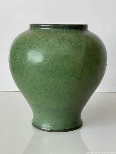 Lot #218 (1 of 9)