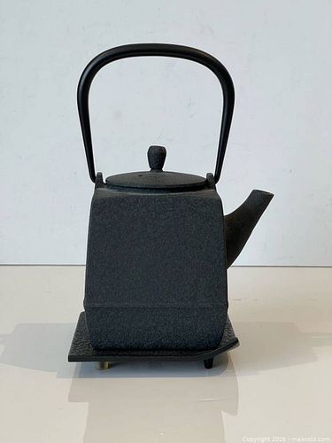 Lot #243 (1 of 12)