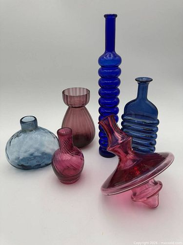 Lot #2031 (1 of 4)