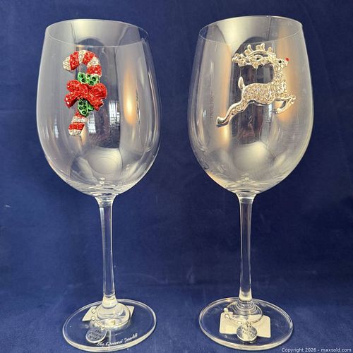 The Queens' Jewels Holiday Wine Glasses, Pair (2) (1 of 7)