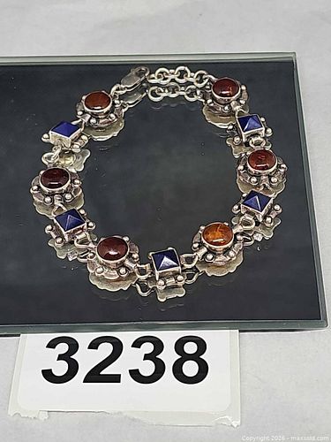 Lot #3238 (1 of 6)