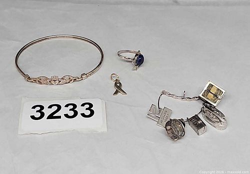 Lot #3233 (1 of 16)