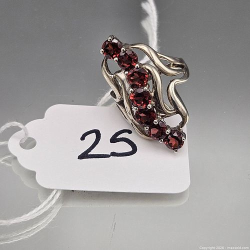 Lot #25 (1 of 4)