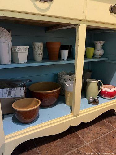 Vases & More  (1 of 18)