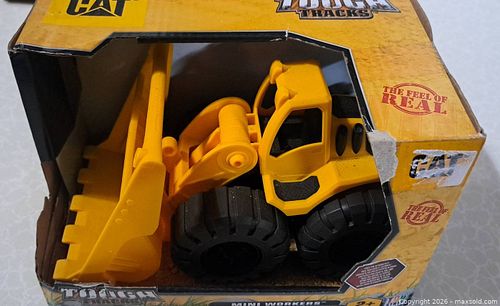 Lot #28 (1 of 3)