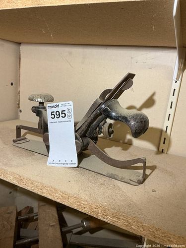 Lot #595 (1 of 10)