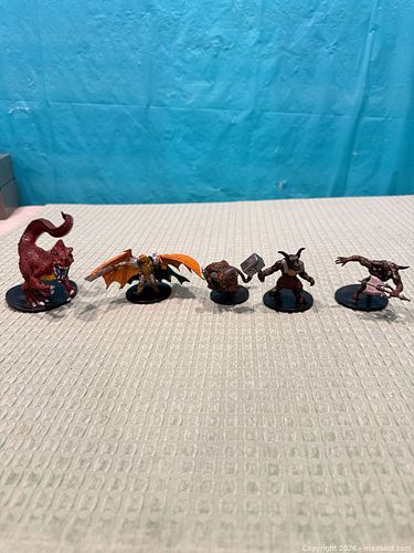 Lot #73 (1 of 12)