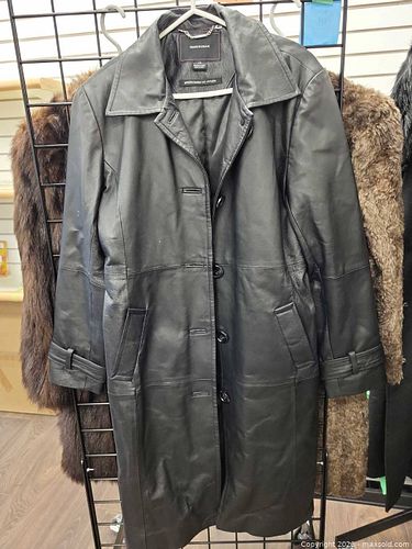 Leather Coat (1 of 7)