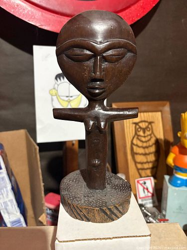 African Tribal Style Dark Brown Wooden Female Figure Statue -jr (1 of 5)